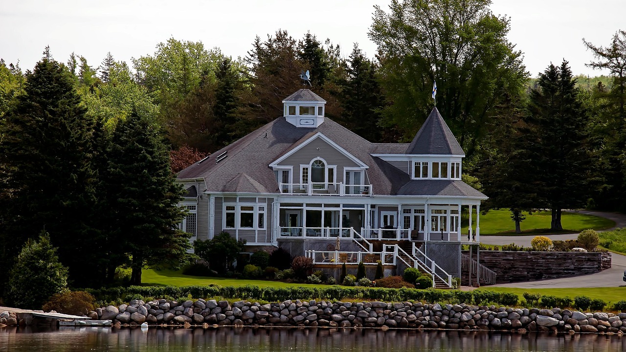 Lakeside Villa